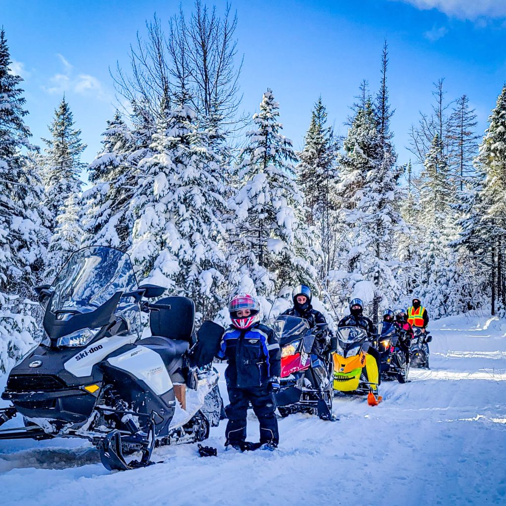Snowmobile discovery 1H00